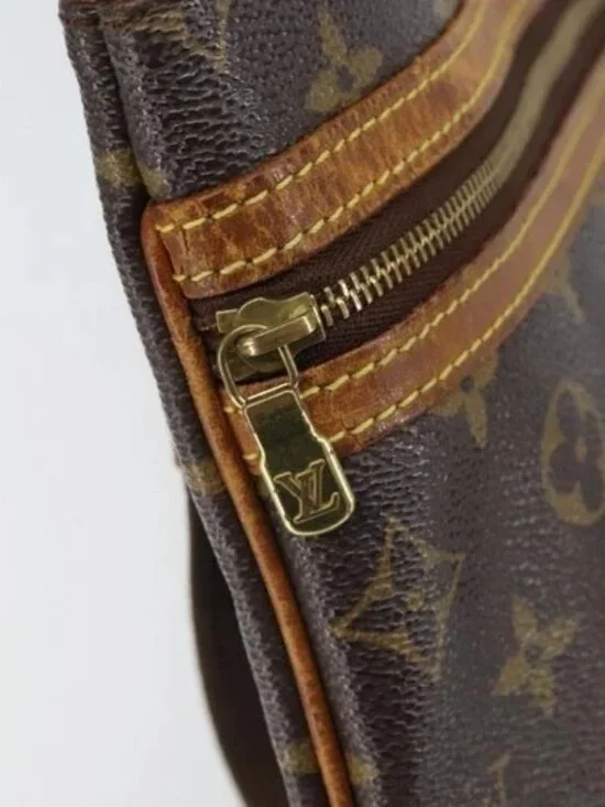 LOUIS VUITTON Monogram Pochette Bosphore Shoulder Bag M40044 LV Auth 166163 - Picture 12 of 16